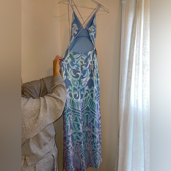 WORN ONCE Blue iridescent sequin open back dress. - Picture 4 of 7